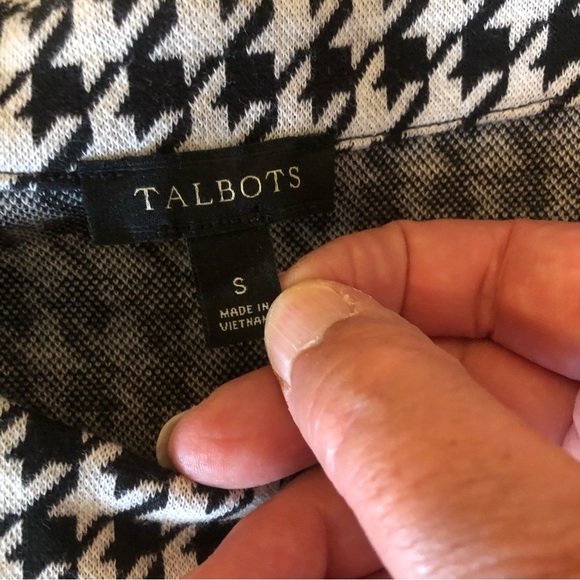 Talbots Houndstooth Zip Neck Knit Top. Size small. - Picture 3 of 9